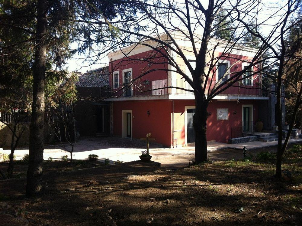 Casale Poggio Del Tiglio Country house *