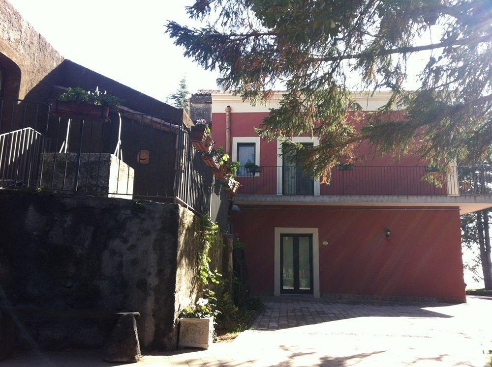 Casale Poggio Del Tiglio *