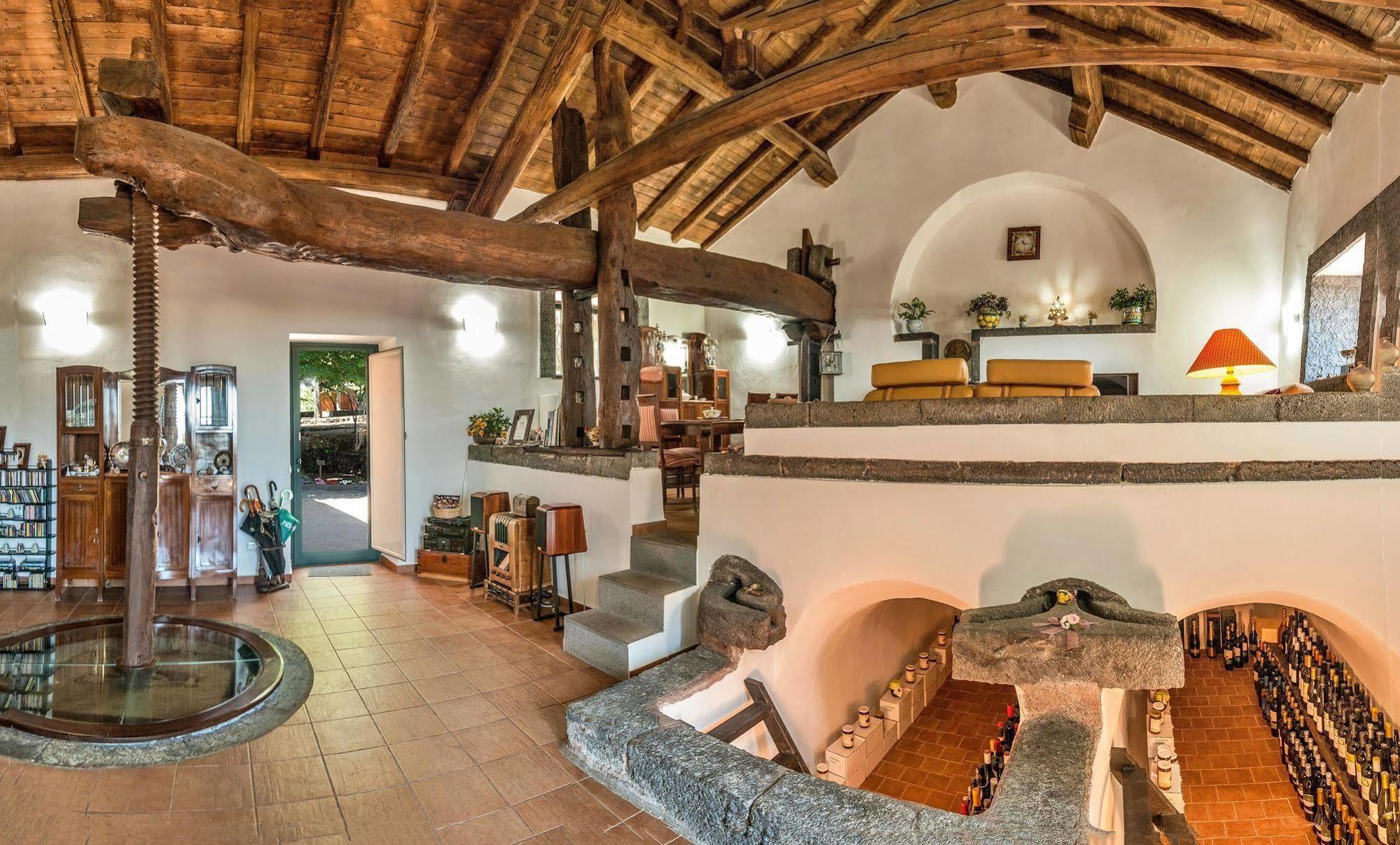 Country house Casale Poggio Del Tiglio