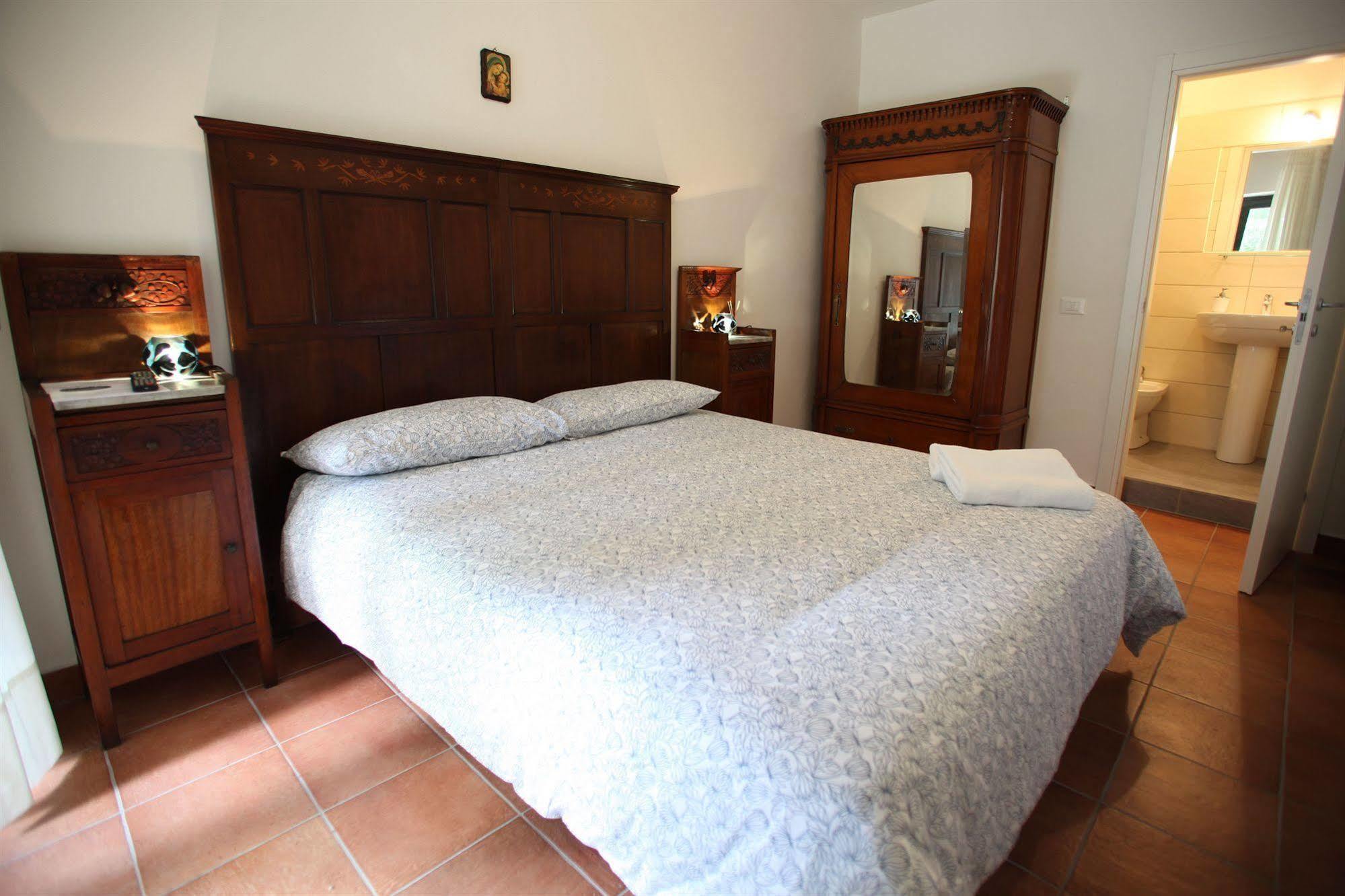 Casale Poggio Del Tiglio Country house *